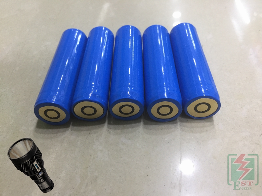 3.7V 2600mAh 強光手電筒18650鋰電池組